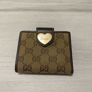Gucci vintage wallet